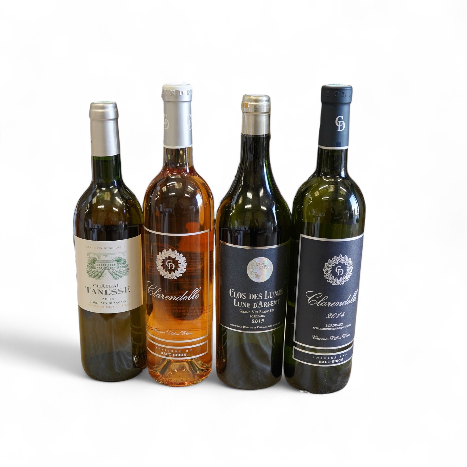 A mixed parcel of Bordeaux white wine